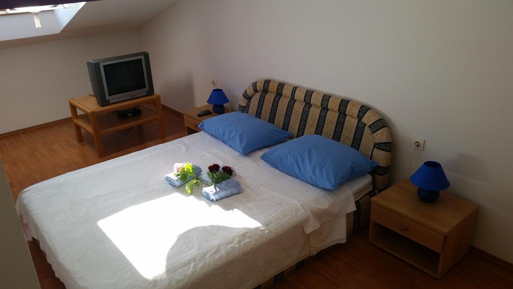 Apartments Milica Umag Room photo