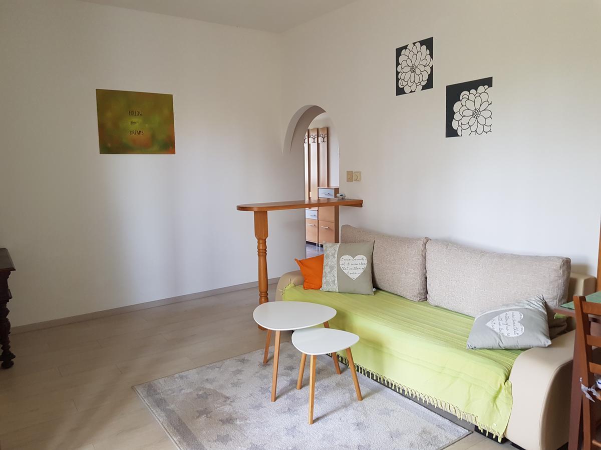 Apartments Milica Umag Exterior photo
